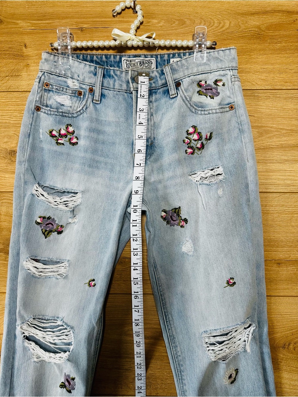 Lucky Brand Light Blue Distressed Boyfriend Jeans with Floral Embroidery - Picture 10 of 13